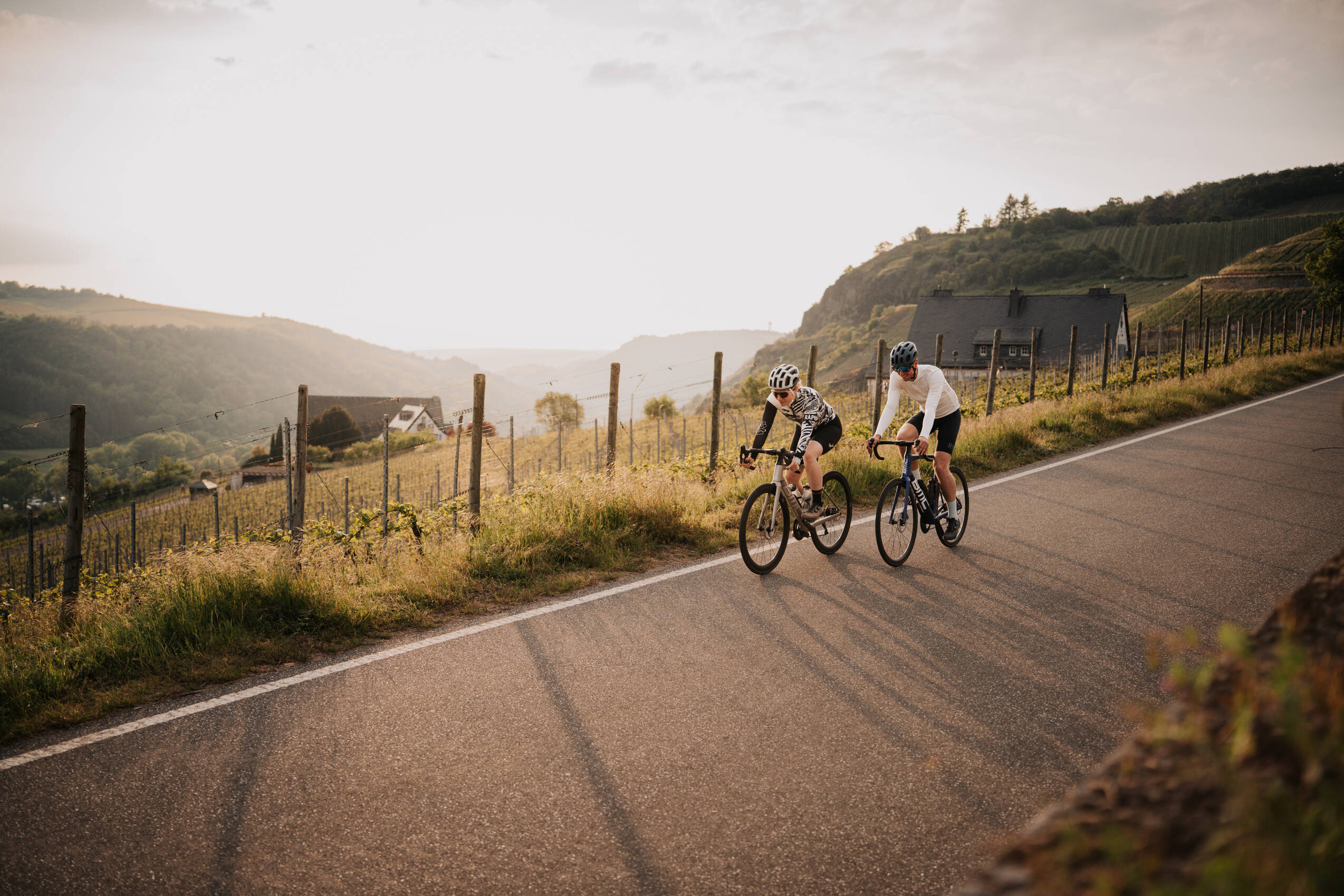 Rennradfahren an der Naheweinstraße